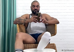 Spy On Kobe's Size 12s - Kobe