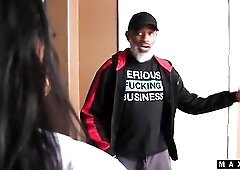 Aged BBC Chap Shaun Dam Bangs The Lustful Oriental Masseuse Maxine X!