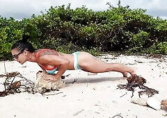 Shove ups and flex (SEE THE FULL MOVIE ON MY OF VIP / C4S)