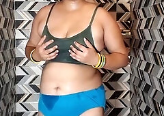 Delicious Puja Bhabhi Bathroom Blog