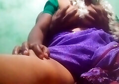Huge Boobs In Desi Tamil Priyanka Aunty Big Boobs