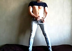Wild guy in those sexy blue jeans enjoys some solo action