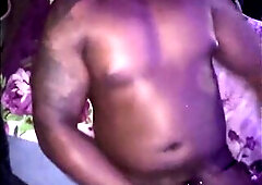 Queen and King luv WATERWORKS! That babe’s putting his hawt fire with her waterfalls making it rain.