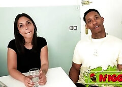 Hiba Hakimi has a longing for chocolate. May that BOOTY not starve!