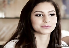 BGG 3some with blonde stepmom & brunette teen