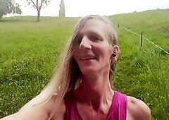 Goldenshower, she-creature