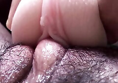 Large FTM weenie permeating snatch toy until palpitating climax