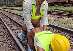 Employees pulverized their chief during lunch break (TEASER)