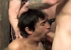 Golden shower for a pee