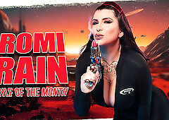 Sweet November Rain: Romi In The Spotlight! With Romi Rain