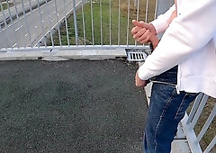 fapping off on the bridge