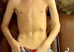 slim Ayden loves masturbation after anilingus his ass