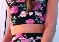 GIRL STROKES HER YUMMY COCK CUM @ 1:58