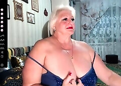 Webcam busty blonde stripped covered by oil anal masturbate