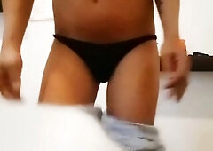 Transgender slutty masturbasi