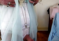 Slutty CD secretary cumming in vintage white girdle