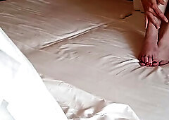 Aunt Kelly hears Dominik masturbating in the baths and invites him to daybed for a foot massage. Kelly will merely allow him to cum if this guy can ge