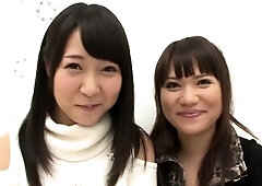 Amateur Lesbian College Babes Kissing