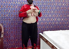 Sexy Indian Chubby Fucking Pussy By Huge Dildo