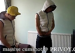 Luscious Twinks Tugging Dicks