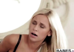 Chicks - Lola MyLuv and Tommy Deer - Come Smack My Love