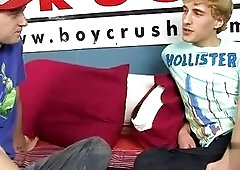 Nude men Dean enjoys every inch of Andy's boner and takes a yam-sized