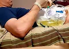 Cathing myself with an nearly total bladder