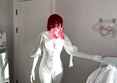WHITE LATEX MAKIMA NUN Cosplay