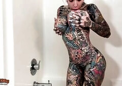 Tattooed Split Tongue Oriental Baddie Jesse Is a Compliant Doxy