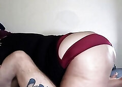 this babe likes cum in her twat, but her throat was so valuable that babe nearly didnt get it. this babe gagged and throated and when this babe wasnt 