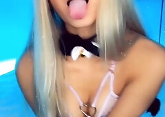 Blonde teen Sierras first erotic masturbation video