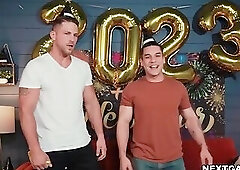 Andrew experience anal fuck for the first time