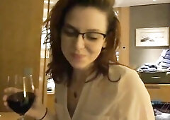 U ride the tube to Piccadilly circus and Emma is thrilled to watch it in person!