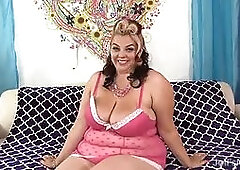 Curvy BBW Buxom Bella Seeks Pleasure Using Her Magic Wand