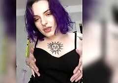 Mammas educate hardcore coarse screw lessons with violets doll