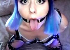 Ahegao Cosplay Girl Asks To Fuck Her Face And Cum At Her Tongue
