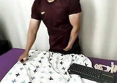 QUIERO UNA POLLA CERCA QUIERES SER TU?