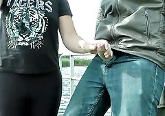 I surprised a man with a tugjob outdoor