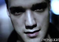 TWINKLIGHT - Hung Krys Perez seduces and anal breeds gay Brice Carson