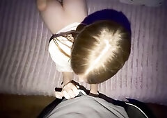 My roommate came to show off her pants, so I helped her come - miulio