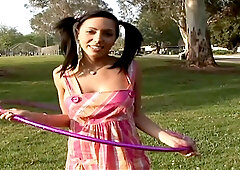 Einladender Teenager 18+ Mckenzee Miles Abgeholt Und Gut Gefickt