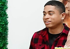 Dirty nympho gay fuckers drill in threesome in anal holes