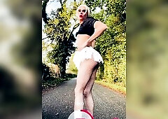 slender shemale flashing