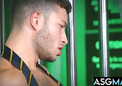 ASGMAX Teddy Tom Storm Leans Over for the Dual Spear Spitroast