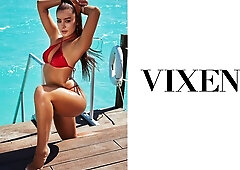 Stunning outdoor sex by the sea with a hot Vanna Bardot