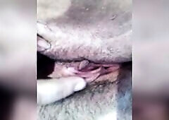 Playing with my juicy vagina