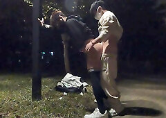 hookup with luxurious man in the park