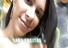 Passionate Simultaneous giving head