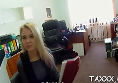 Voluptuous Brunette Alina Gets Penetrated