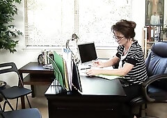 Deauxma robs the BBC cradle